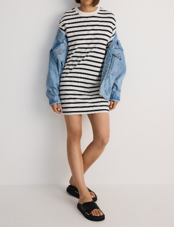 
						Rochie scurta Reserved, alb/bleumarin