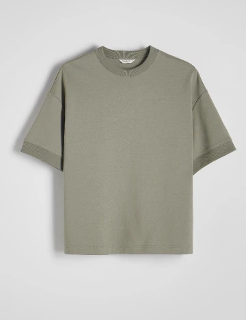 Tricou Reserved, verde