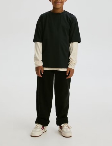 
						Blugi Reserved, negru