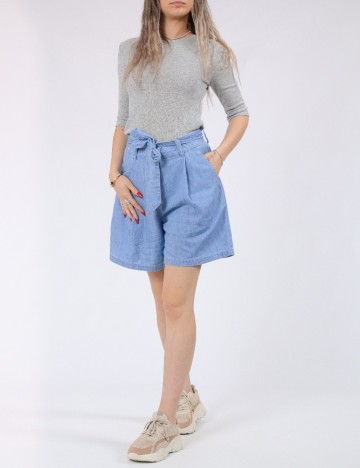 Pantaloni scurti Vero Moda, albastru