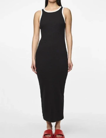 Rochie lunga Pieces, negru
