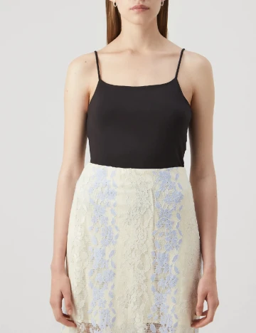 Maiou Pieces, negru