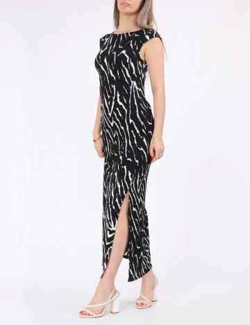 Rochie medie Pieces, negru