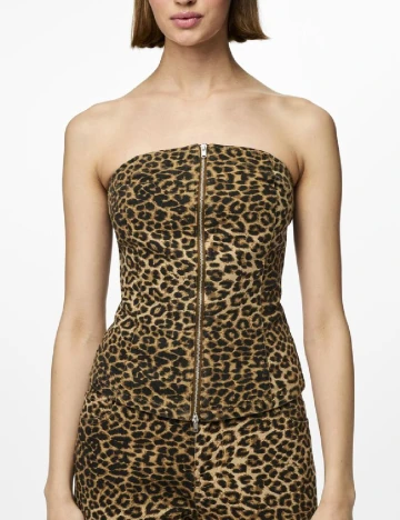 Top Pieces, animal print