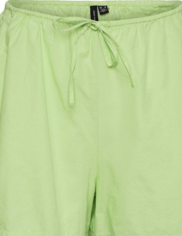 Pantaloni scurti Vero Moda, verde
