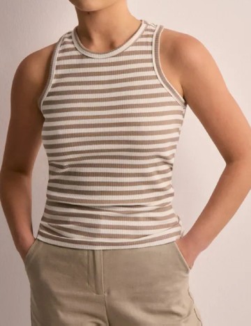 Top Pieces, alb/maro
