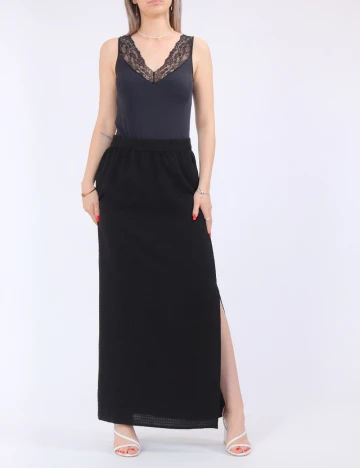 Fusta Pieces, negru