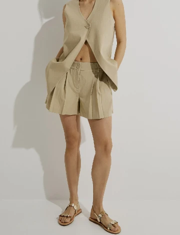 Pantaloni scurti Vero Moda, bej Crem