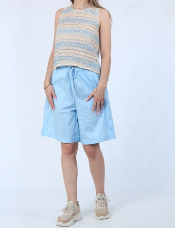 Pantaloni scurti Vero Moda, albastru