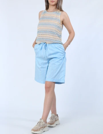 Pantaloni scurti Vero Moda, albastru