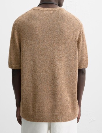 Tricou Zara, maro