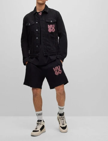 Jacheta Hugo, negru Negru