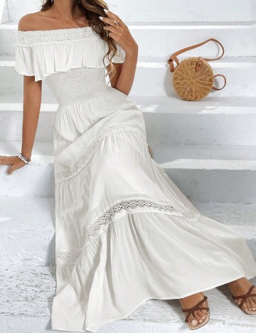 
						Rochie medie SHEIN, alb