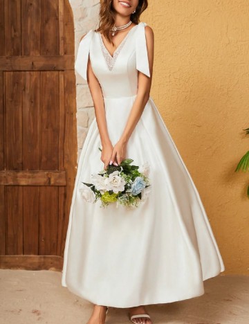 
						Rochie lunga SHEIN, alb