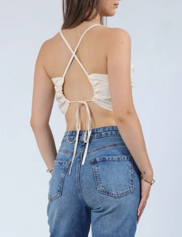 Top Pieces, crem