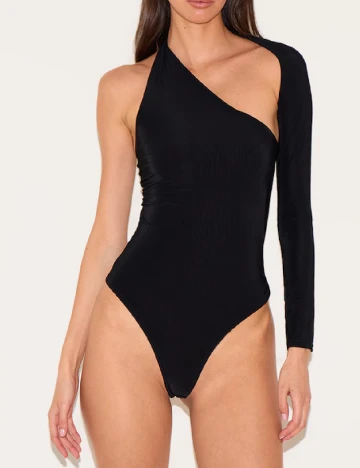 Body PRETTYLITTLETHING, negru
