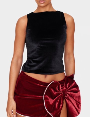 
						Top PRETTYLITTLETHING, negru