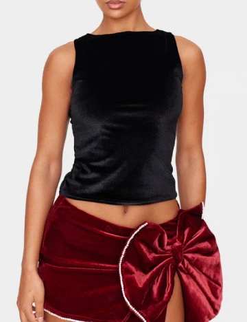 Top PRETTYLITTLETHING, negru