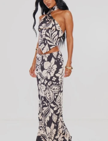 Top PRETTYLITTLETHING, negru/crem