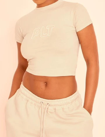 Top PRETTYLITTLETHING, crem