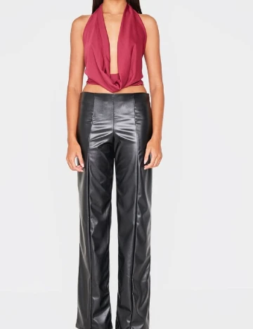 Top PRETTYLITTLETHING, roz pudra Roz