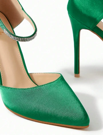 Pantofi SHEIN, verde