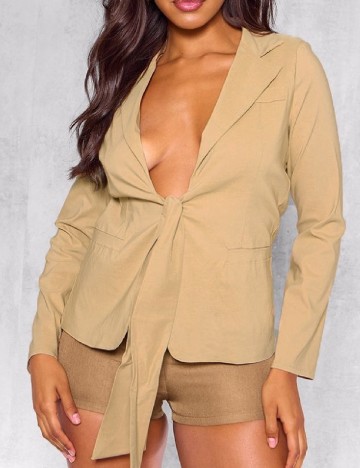 
						Sacou PRETTYLITTLETHING, maro