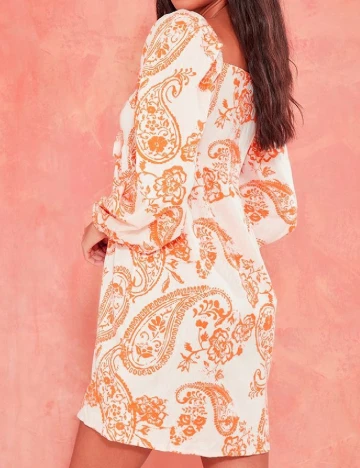 Rochie scurta PRETTYLITTLETHING, crem/portocaliu Crem