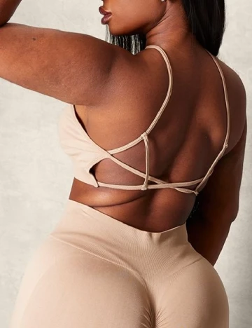 Bustiera PRETTYLITTLETHING, crem
