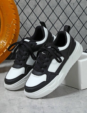 
						Adidasi Shein Kids, alb/negru