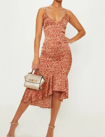 Rochie medie PRETTYLITTLETHING, rosu/crem Rosu