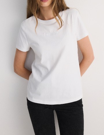 
						Tricou Reserved, alb