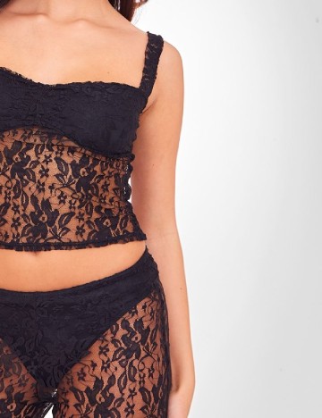 Top PRETTYLITTLETHING, negru