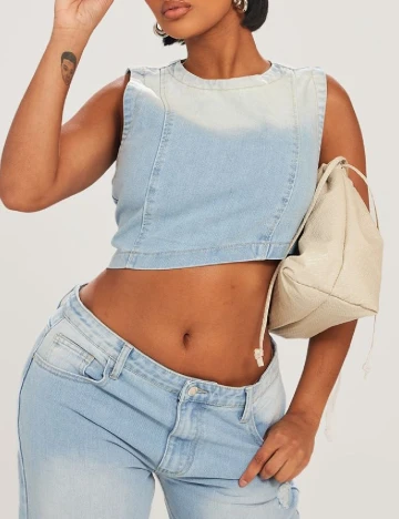 Top PRETTYLITTLETHING, albastru