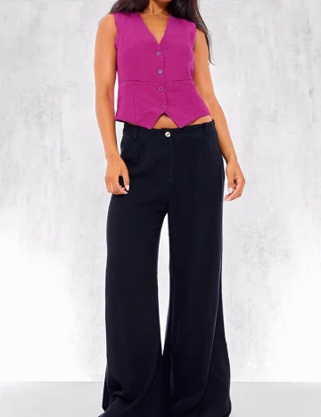 Vesta PRETTYLITTLETHING, mov