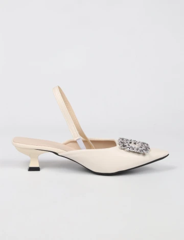 Pantofi SHEIN, bej