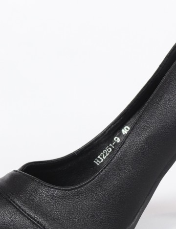 Pantofi SHEIN, negru