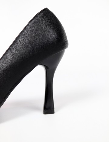 Pantofi SHEIN, negru