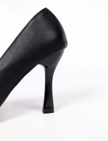 Pantofi SHEIN, negru