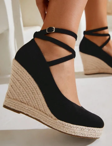 Pantofi Cuccoo, negru
