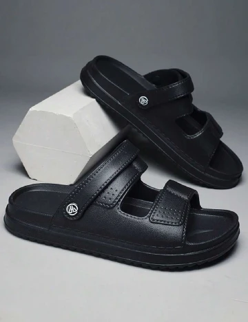 Slapi SHEIN, negru