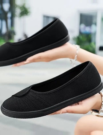 
						Balerini SHEIN, negru