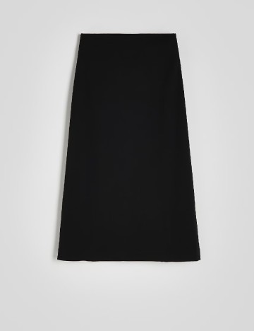 
						Fusta Reserved, negru