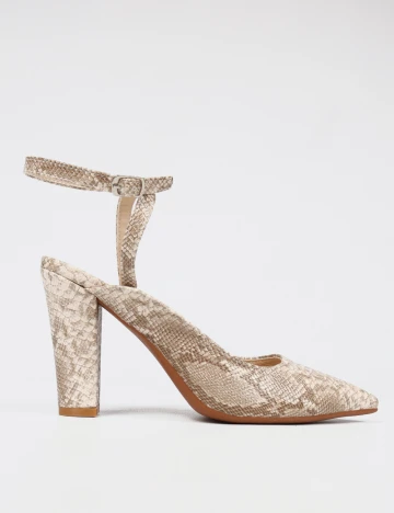 Pantofi SHEIN, bej