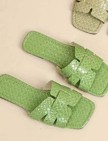 Slapi SHEIN, verde