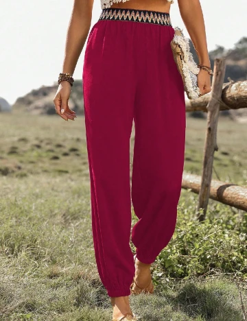 Pantaloni SHEIN, rosu