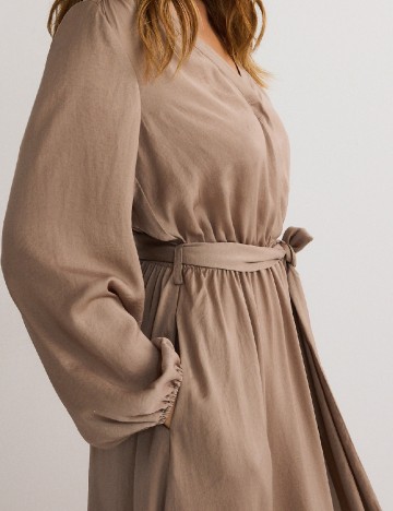 Rochie medie Reserved, maro