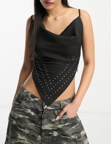
						Top Heartbreak, negru
