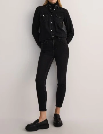 Blugi Reserved, negru