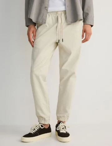 Pantaloni Reserved, crem